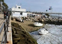 Angler dies after being crushed by large rock on a breakwater in southern Spain
